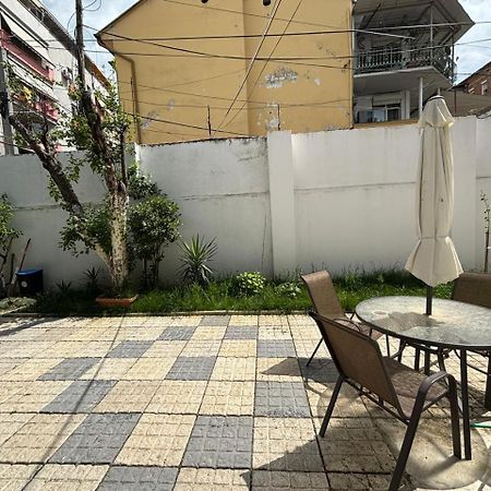 Vacation Studio By Andrea Tiranë Ngoại thất bức ảnh